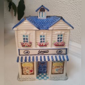 Vtg Entenmann's Bakery Shop collectible cookie jar 9"